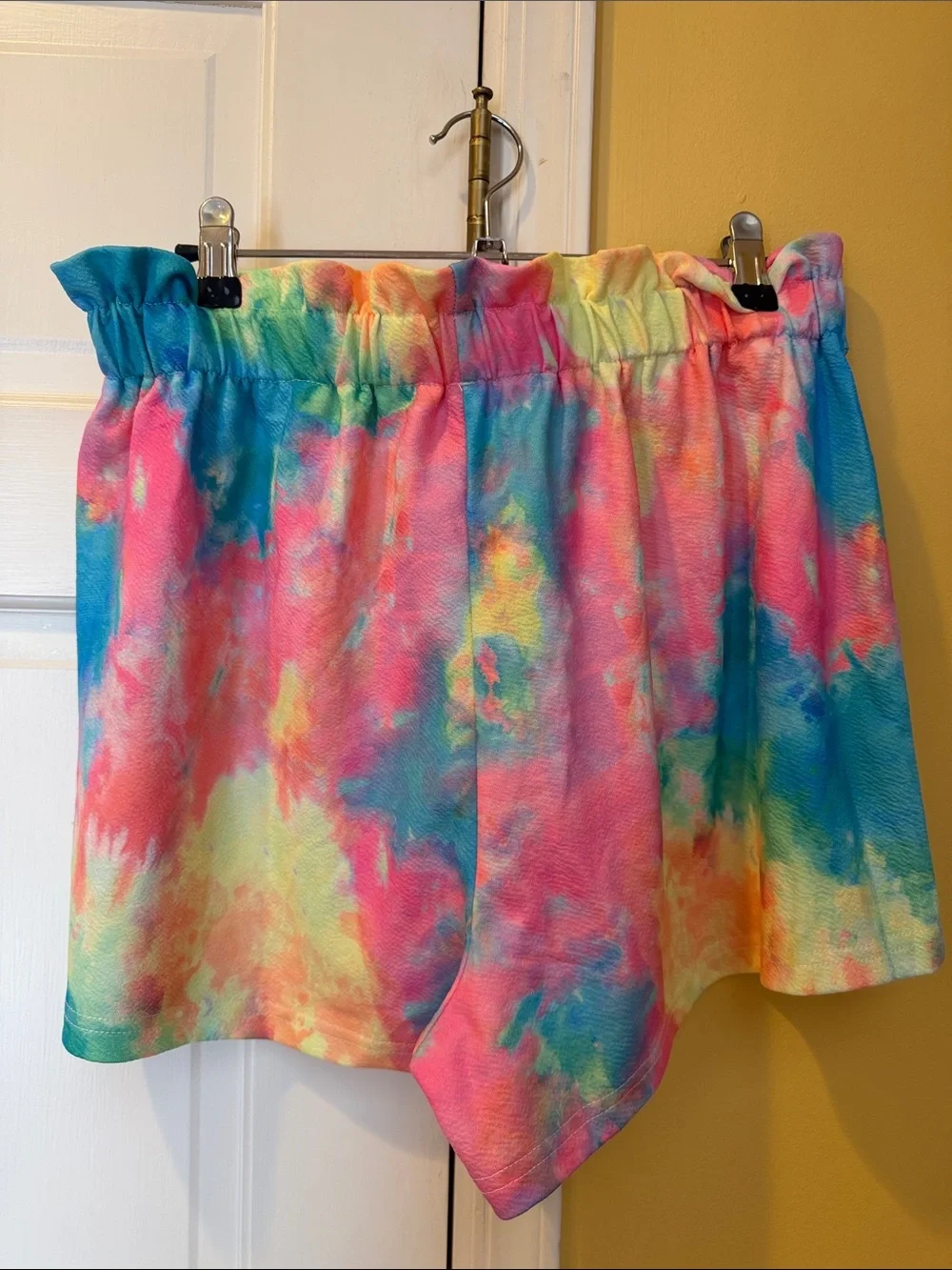 Tie-Waist Tie-Dye shorts, large